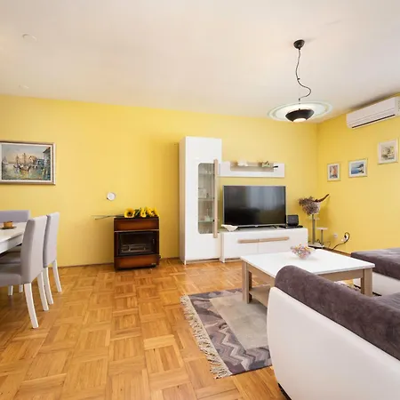Apartment Kijac *