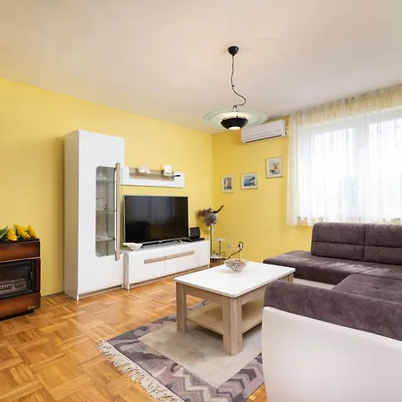 Kijac Apartment